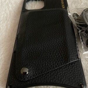 Bandolier Emma for iPhone 12 ProMax nwt